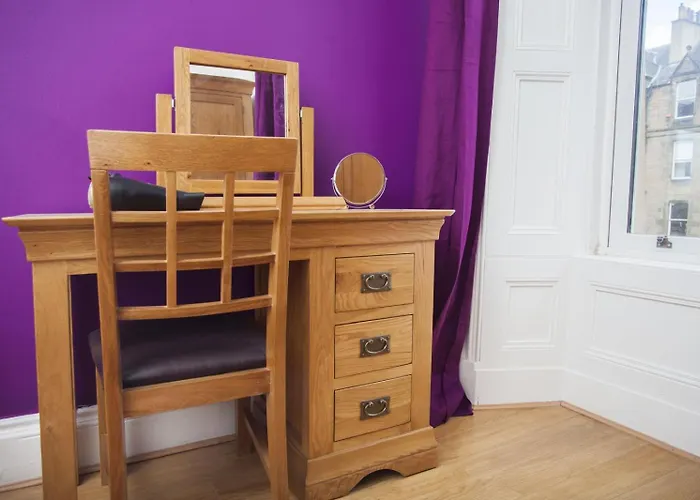 Lovely 3 Bdrm By Meadows * Edinburgh