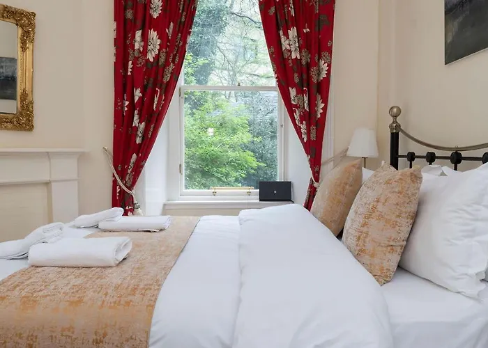 Gardners Crescent Apartment Edinburgh