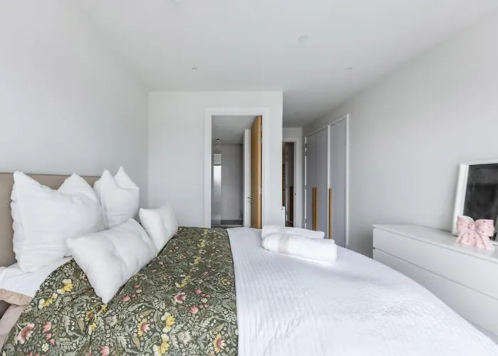 Bnbnova - Royal Mile & Castle - 3br 2ba Penthouse