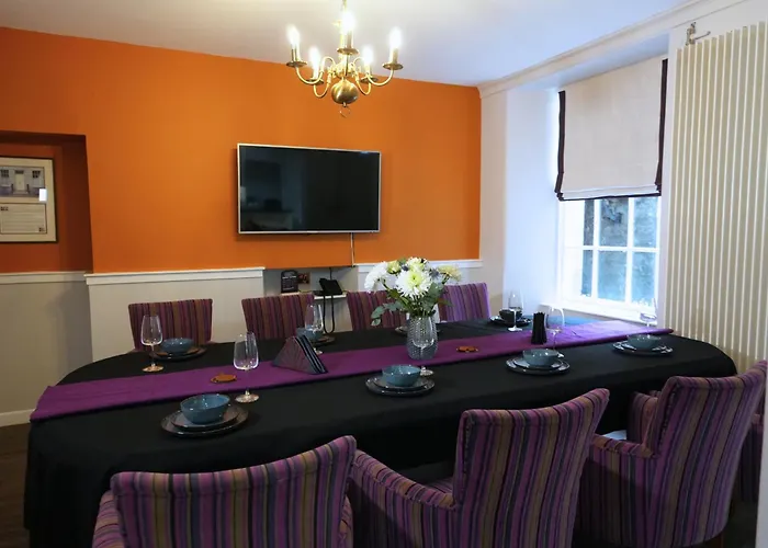 The Fetlock At Hill Square Edinburgh