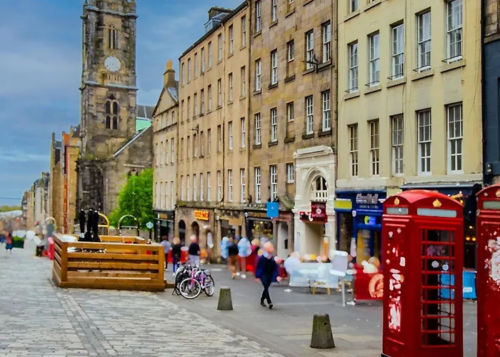 Harbour Front * Edinburgh