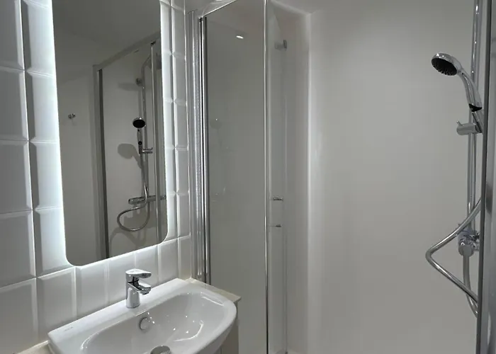 Apartment For Students Only - Potterrow