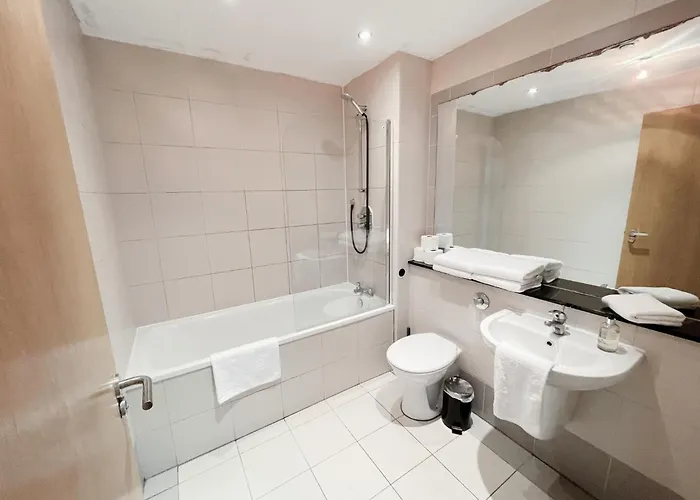 Harbour Front * Edinburgh