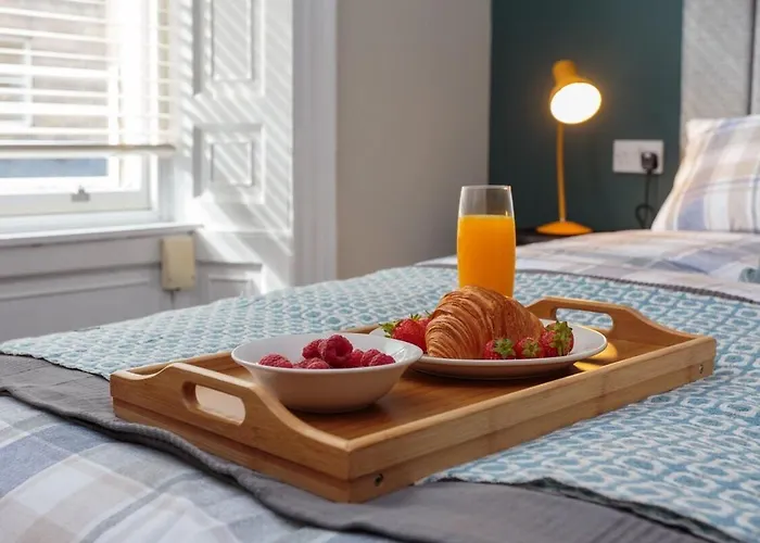 Old Town Modern Retreat - Near The Castle Apartment Edinburgh