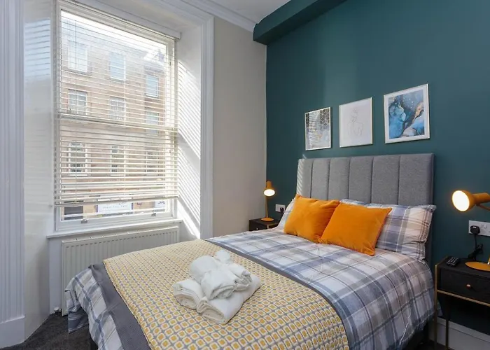 Old Town Modern Retreat - Near The Castle * Edinburgh
