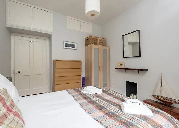 Cobblestone Colony Stockbridge