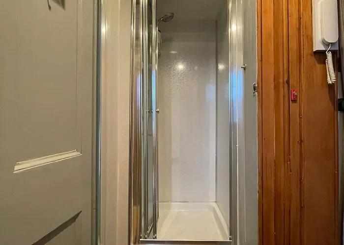 Flat, Arthur Seat View, Walking Distance To Castle * Edinburgh