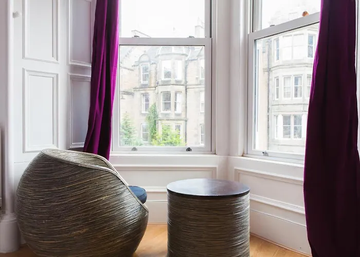 Lovely 3 Bdrm By Meadows Apartment Edinburgh