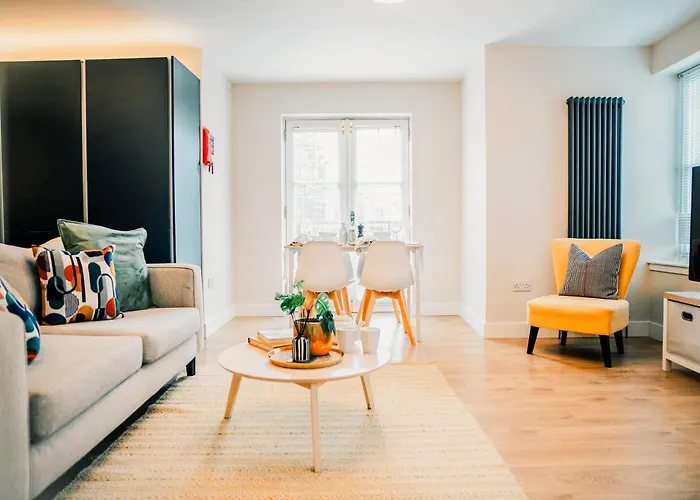 Lejlighed Modern 2 Bed With Parking *