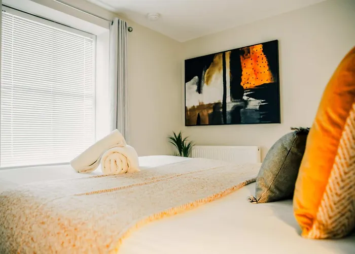 Modern 2 Bed With Parking Lejlighed *