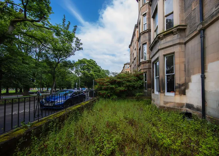 4 Bdrm Cosy By The Meadows Apartamento Edimburgo