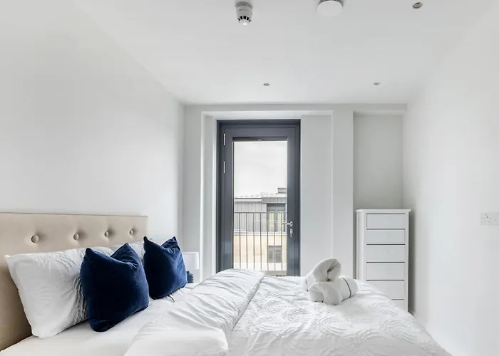 Bnbnova - Royal Mile & Castle - 3br 2ba Penthouse Apartment *