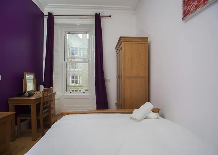 Lovely 3 Bdrm By Meadows Edinburgh