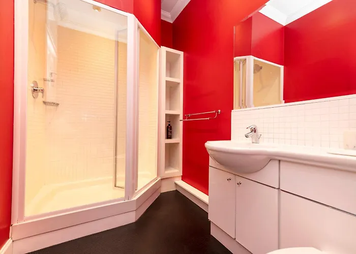 Stylish Southside Flat Near Old Town * Edinburgh