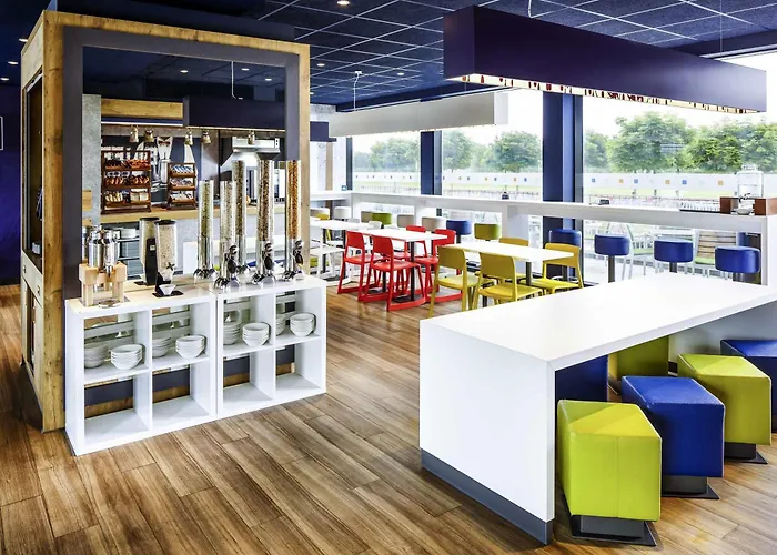 Ibis Budget Park מלון