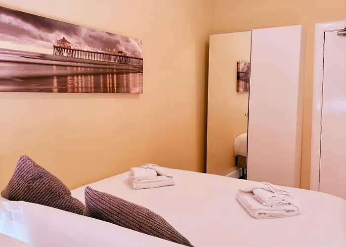 皮卡第广场公寓 公寓 *