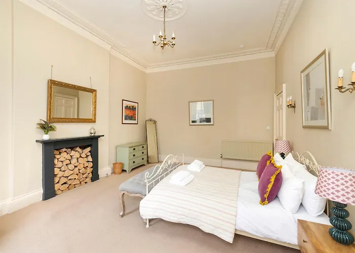 Joivy Chic And Spacious House At The Heart Of The * Édimbourg