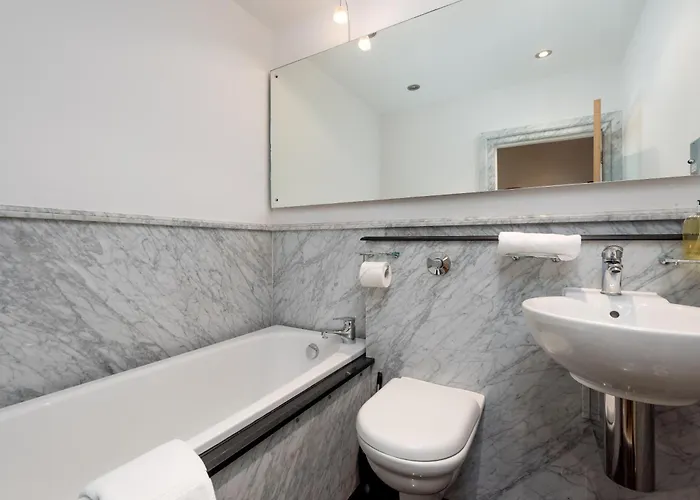 Apartment The York Place Edinburgh