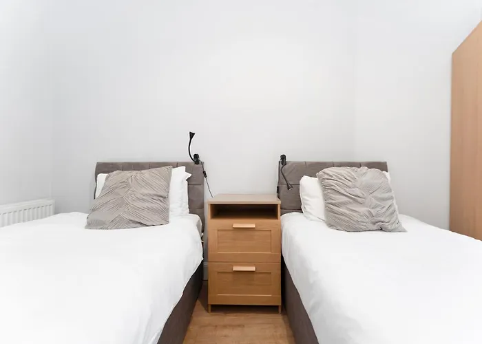 Modern Sleeps 6 Lägenhet