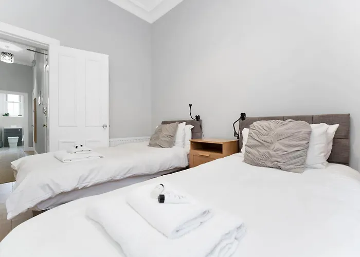 Modern Sleeps 6 Lejlighed Edinburgh