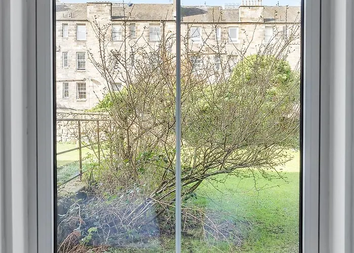 Lägenhet Modern Sleeps 6