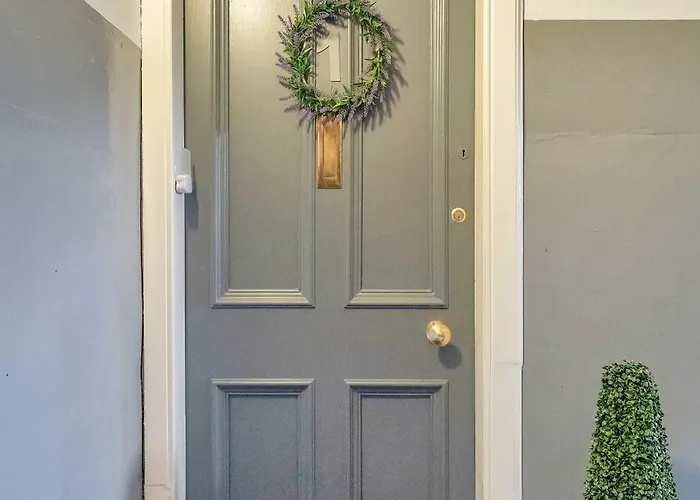 Modern Sleeps 6 * Edinburg