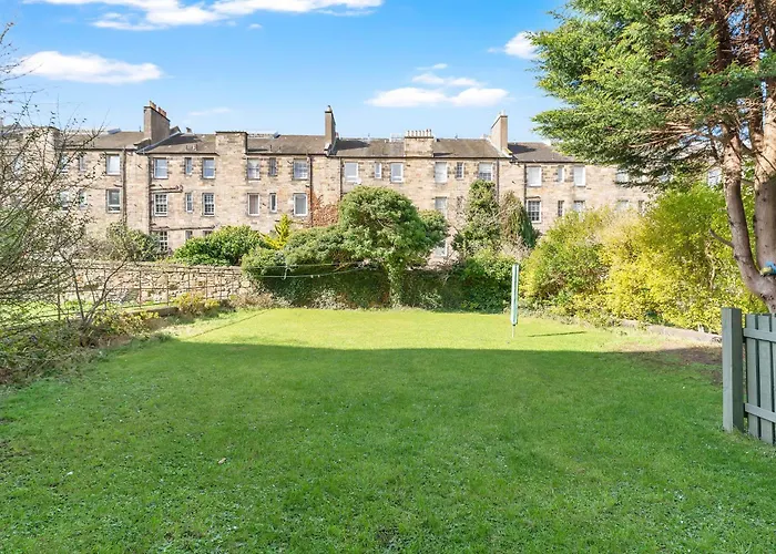 Lägenhet Modern Sleeps 6 *