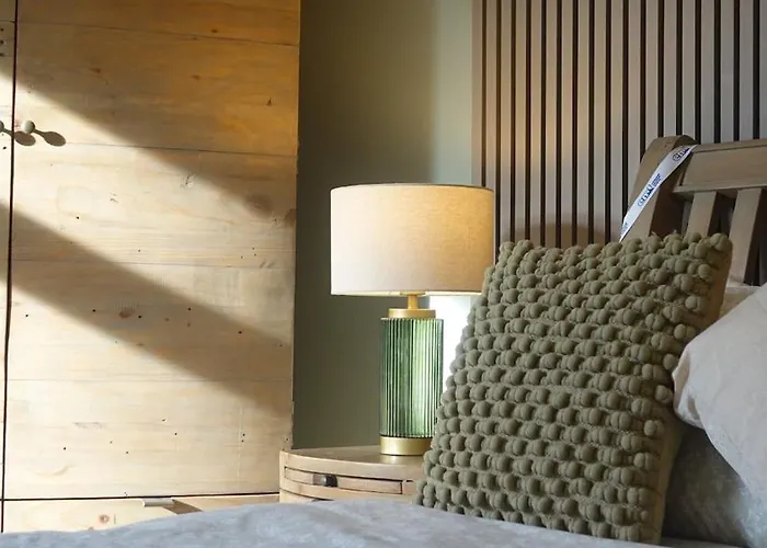 One - New To Market * Edinburg