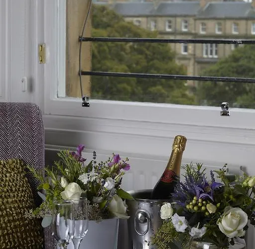 B+B Edinburgh 4* Εδιμβούργο