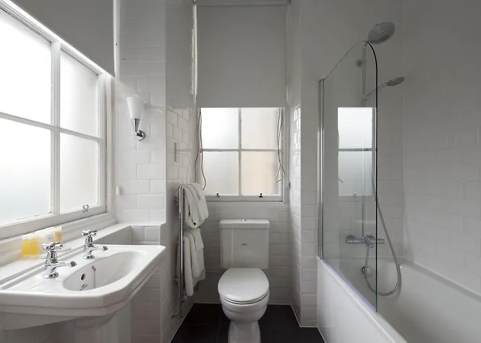 B+B Edinburgh 4* Εδιμβούργο