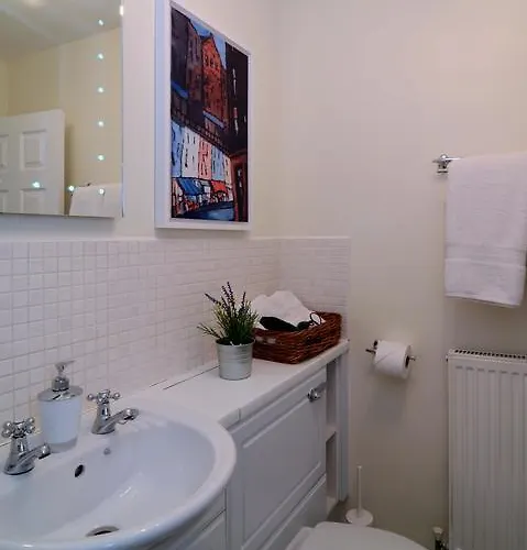 דירה Powderhall Riverside