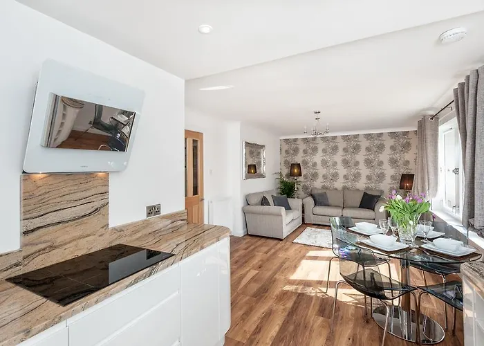 Apartment Gilmour's Entry *