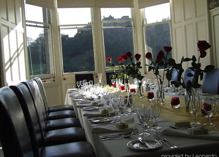 Hotel 100 Princes Street