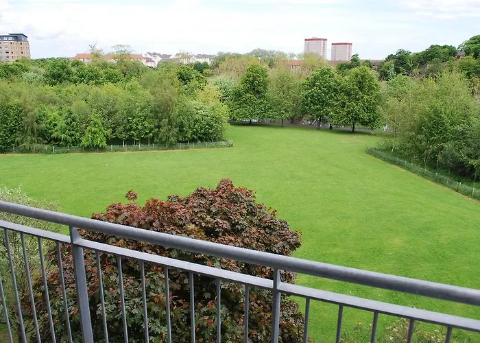 Lochend Park View