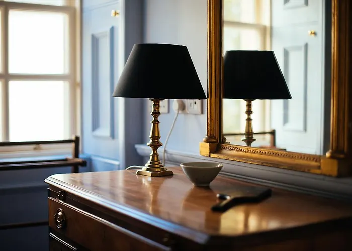 Holiday home The Pavilion At Lamb's House *