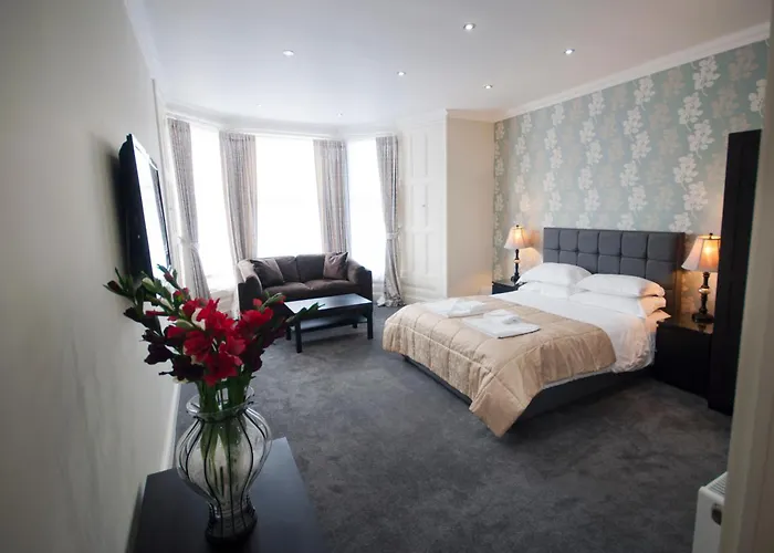 パーマーストン スイーツ アパートホテル エディンバラ