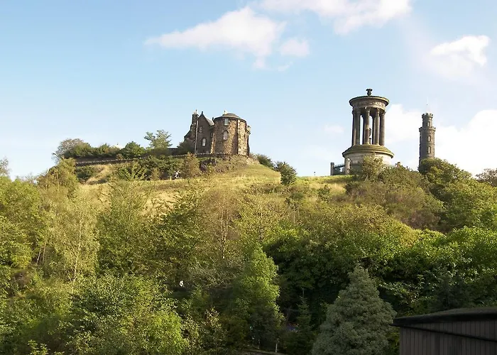 Central Calton Hill What A View *