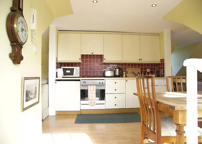 Central Calton Hill What A View Apartment Edinburgh