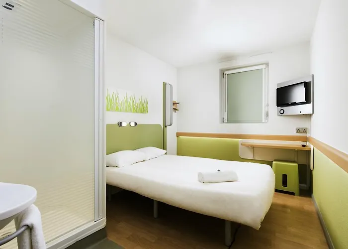 מלון Ibis Budget Park 3*