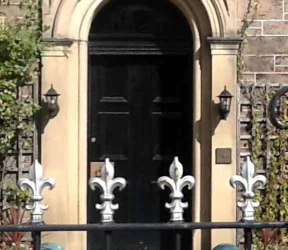 Bed & Breakfast Wilton Road