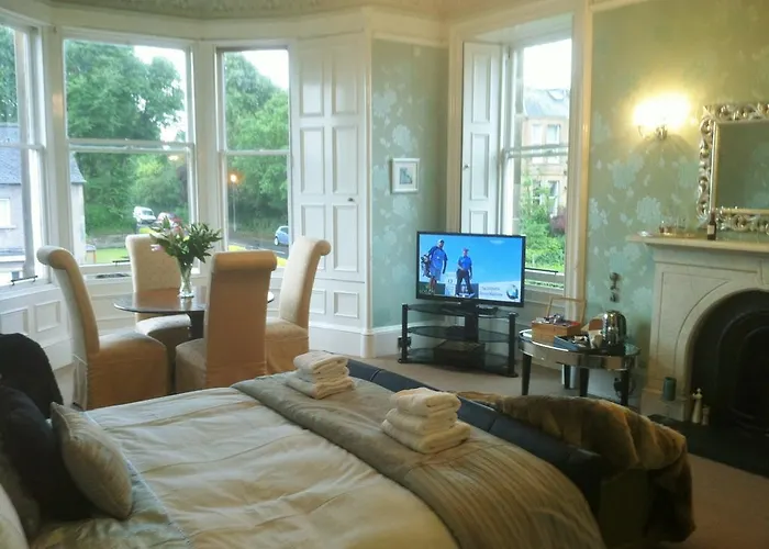 Wilton Road * Edinburgh