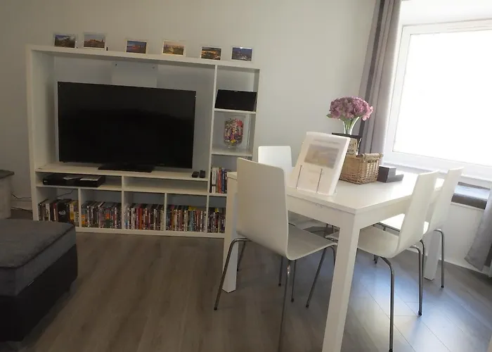 Διαμέρισμα Lochrin By