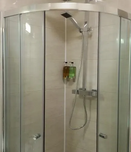 Affittacamere Adelphi 3*