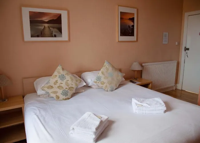 Garfield Oda ve Kahvaltı