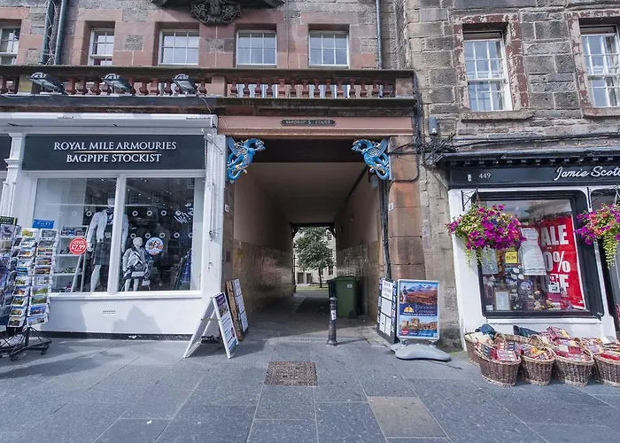 Appartamento Writers View, Royal Mile Edimburgo