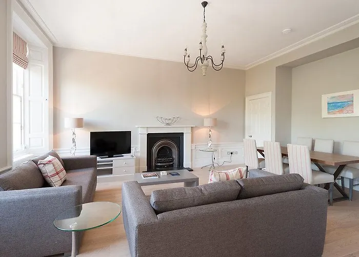 苏格兰q之家运气公寓 公寓 *