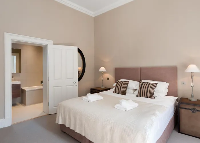 Destiny Scotland - Q-residence *