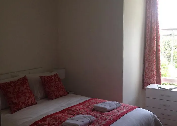Ailsa 3* Edinburg
