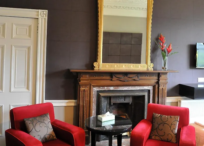 The Thrums 3* Edinburg