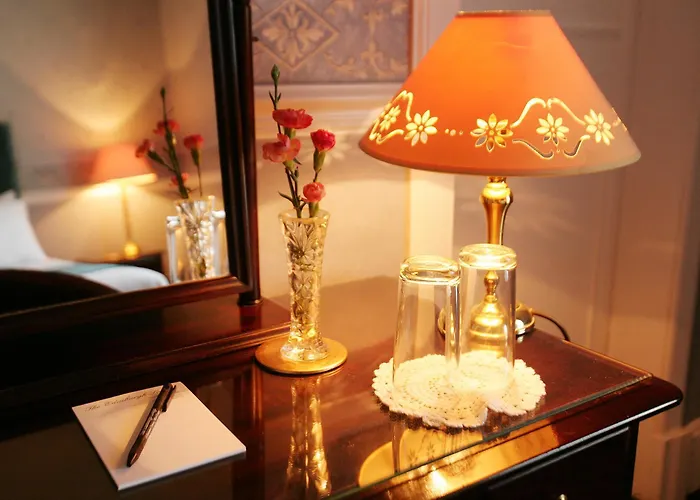 West End Guest house 4*